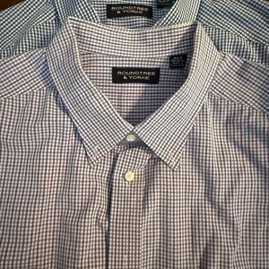 Roundtree & Yorke Men's White Plaid Shirts